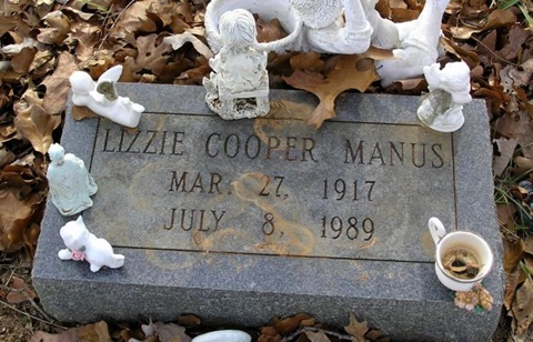 039-ManusLizzie Cooper